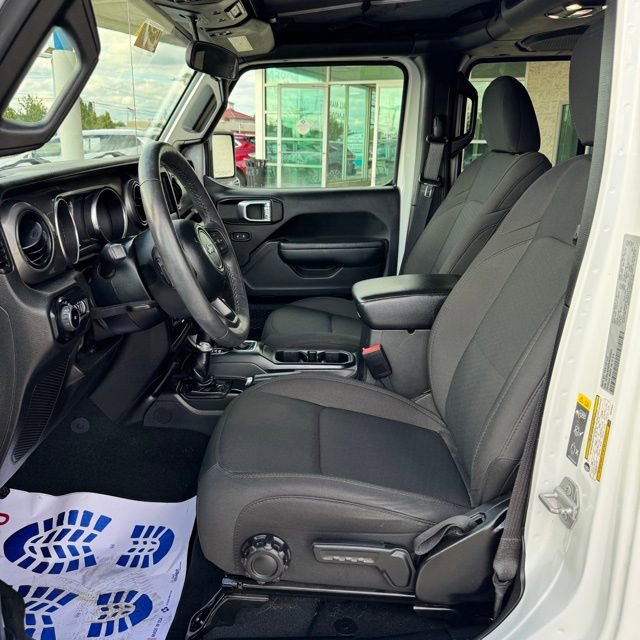 Used 2022 Jeep Wrangler Unlimited Sport image 10