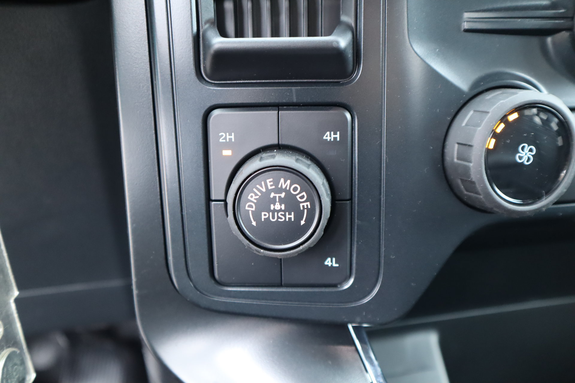 New 2026 Ford F150 STX w/ Equipment Group 200A AWD/4WD image 8