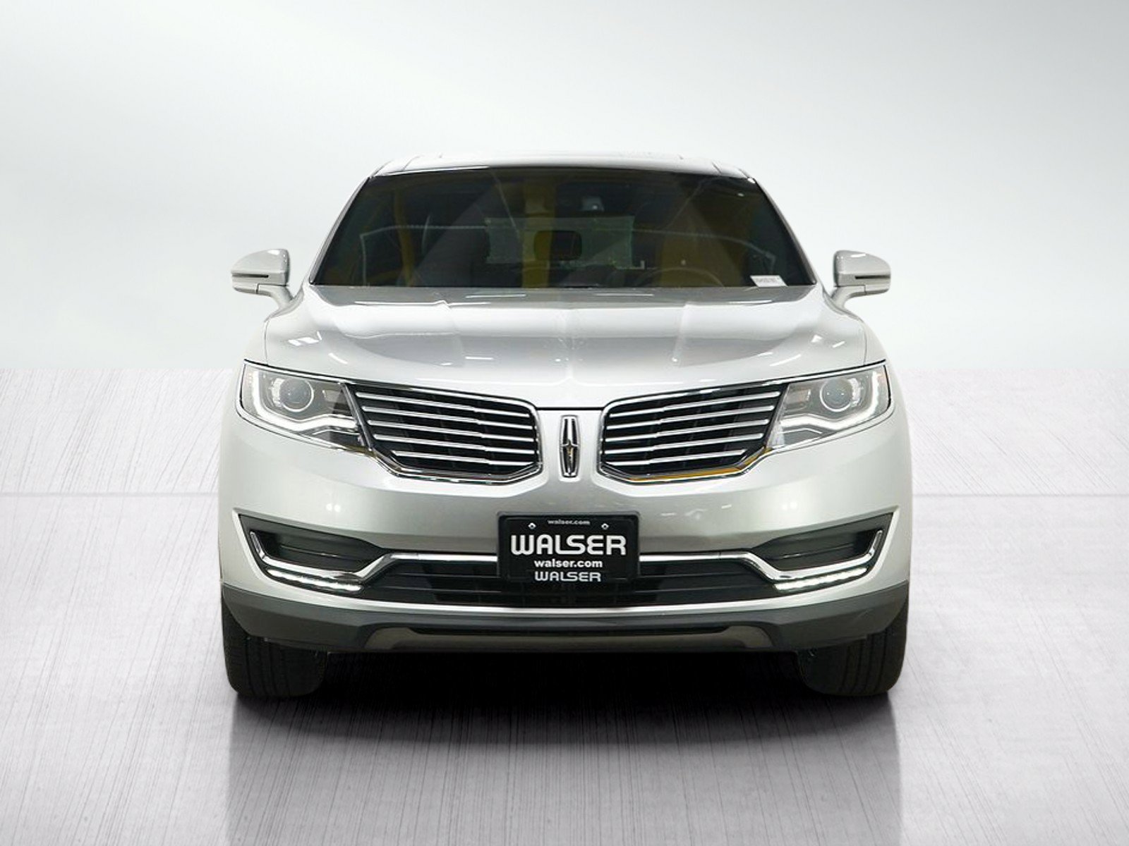 Used 2018 Lincoln MKX Reserve w/ Lincoln MKX Climate Package AWD/4WD image 8