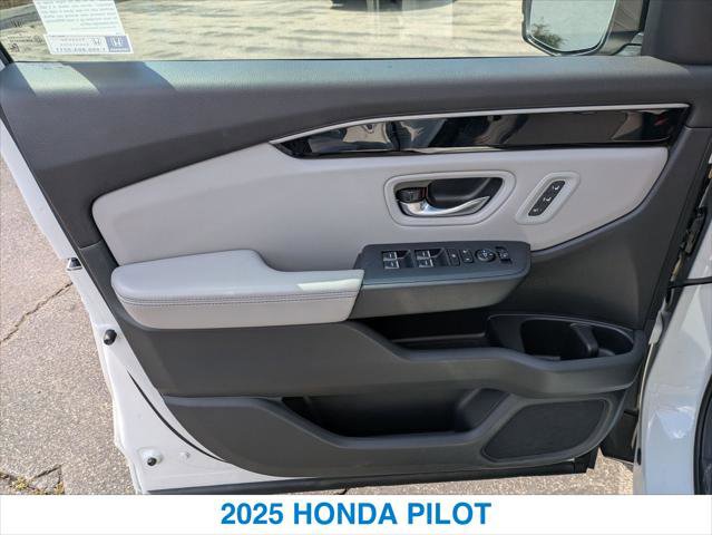 Certified 2025 Honda Pilot EX-L image 12