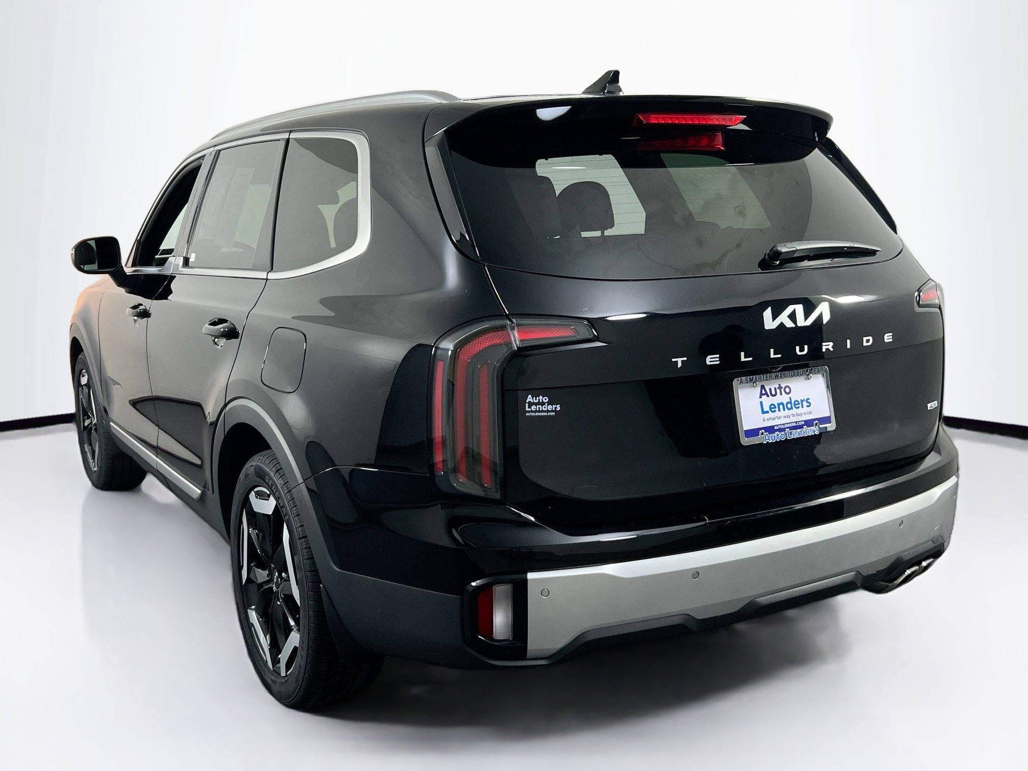 Used 2024 Kia Telluride EX image 7
