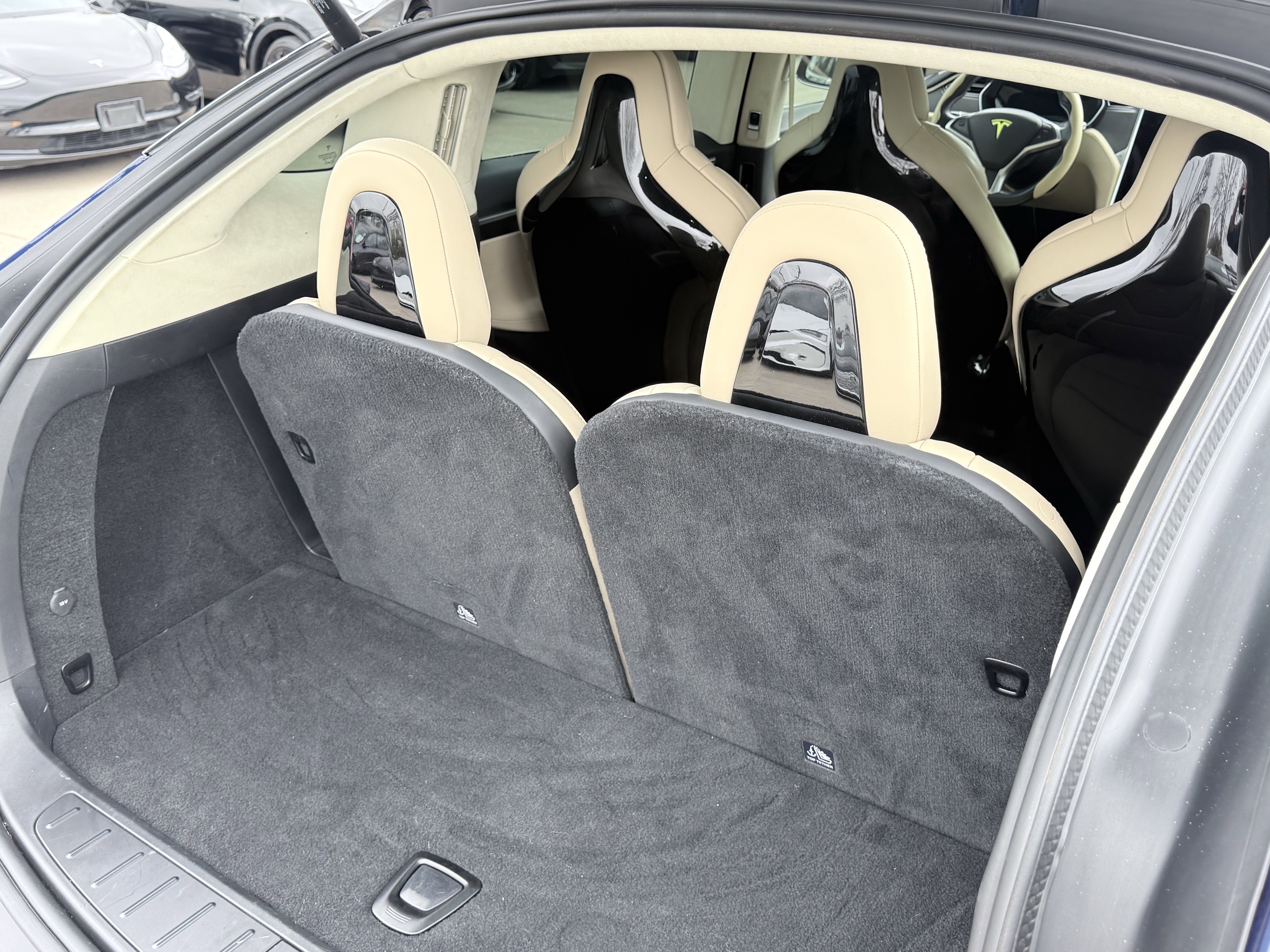 Used 2017 Tesla Model X 75D image 15