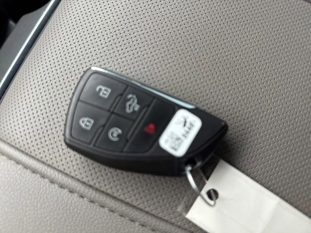 Used 2024 GMC Sierra 3500 SLT w/ SLT Premium Package AWD/4WD image 46