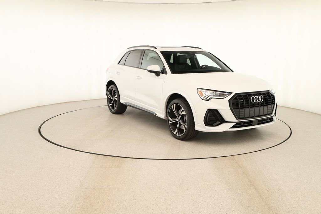 Used 2024 Audi Q3 2.0T Premium Plus w/ Premium Plus Package AWD/4WD image 11