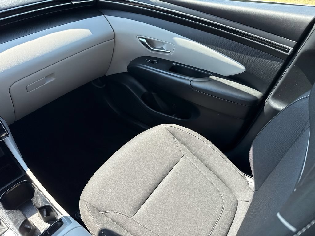 Used 2022 Hyundai Tucson SEL w/ Cargo Package AWD/4WD image 16