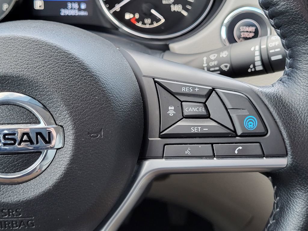 Used 2022 Nissan Rogue Sport SL w/ Premium Package image 26