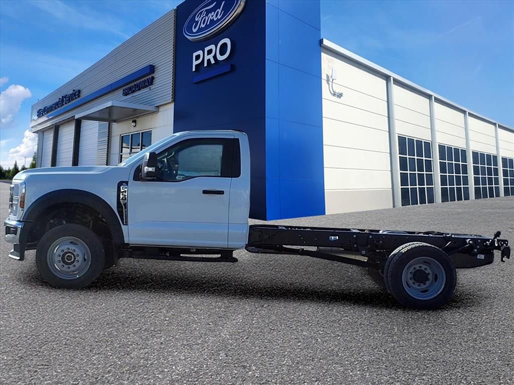 New 2026 Ford F450 XL w/ XL Chrome Package image 25