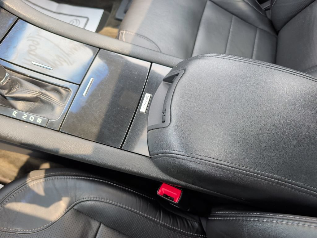 Used 2018 Ford Taurus Limited FWD image 18
