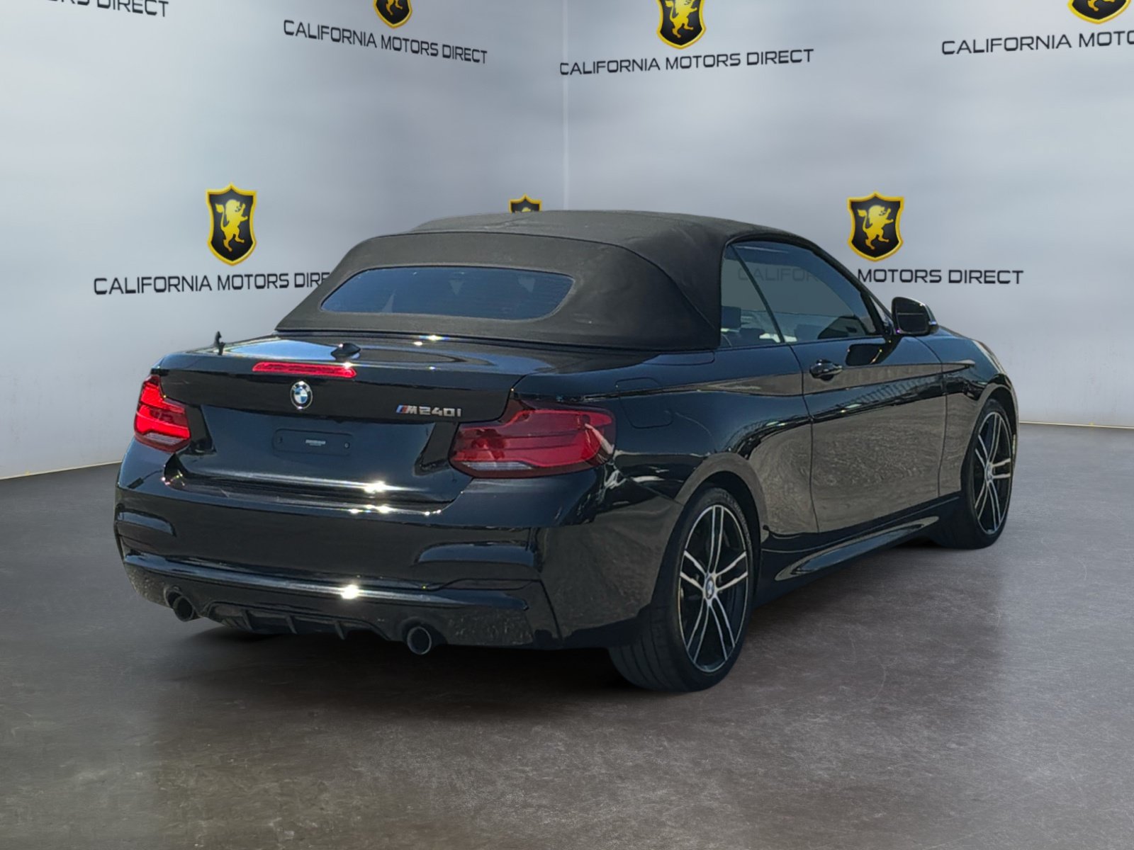 Used 2018 BMW M240i Convertible RWD image 5