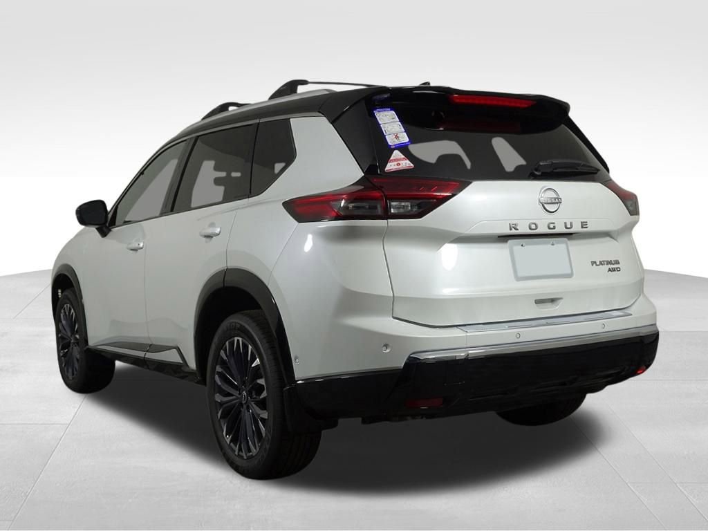 New 2026 Nissan Rogue Platinum image 3
