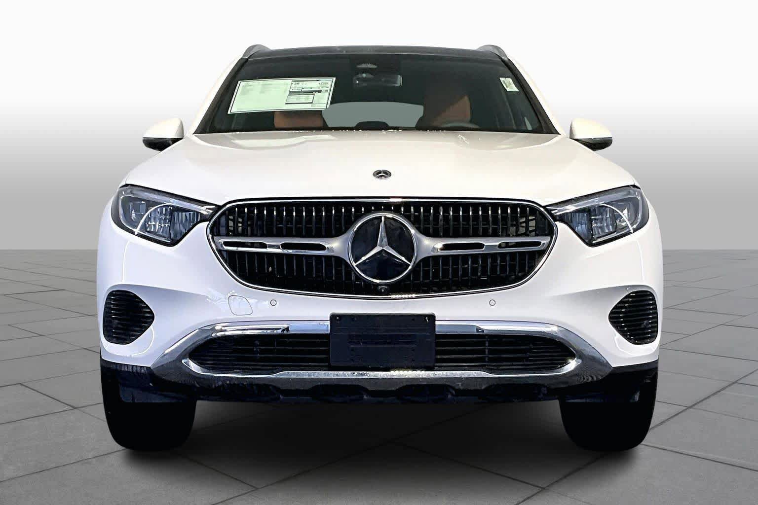 New 2026 Mercedes-Benz GLC 300 4MATIC image 2
