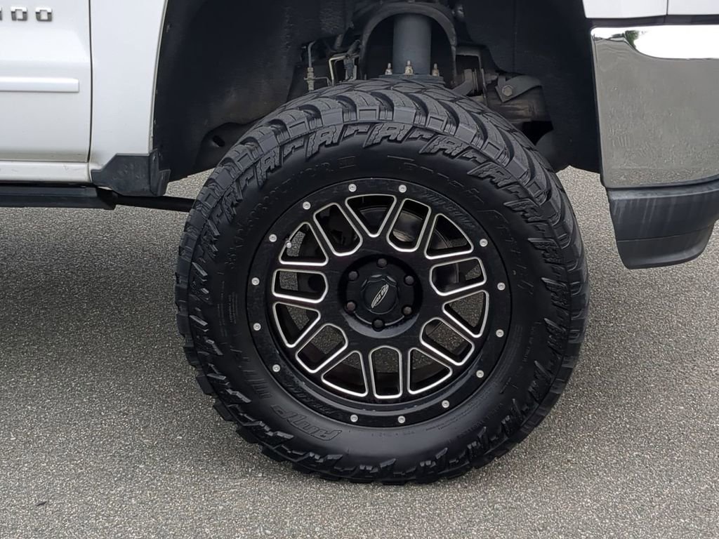 Used 2016 Chevrolet Silverado 1500 LT AWD/4WD image 11