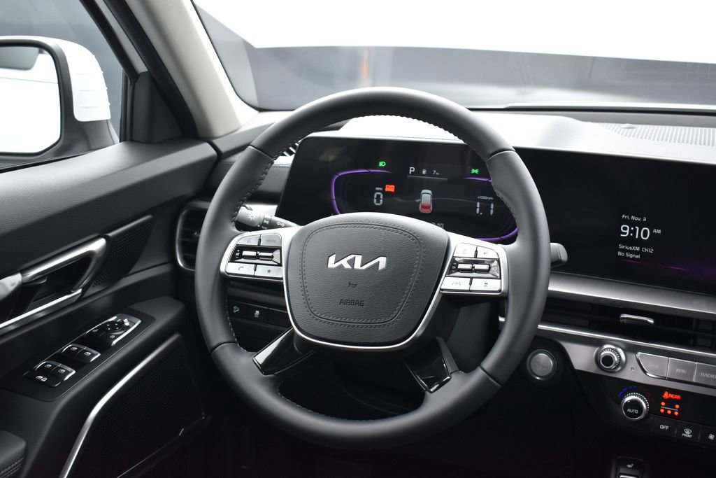 Certified 2024 Kia Telluride S w/ S Sunroof Package image 17