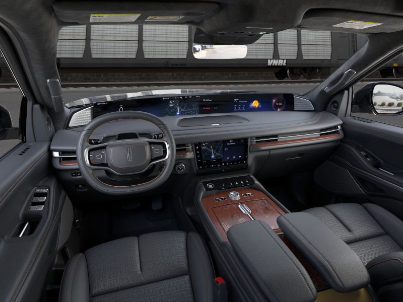 New 2025 Lincoln Navigator Black Label image 9
