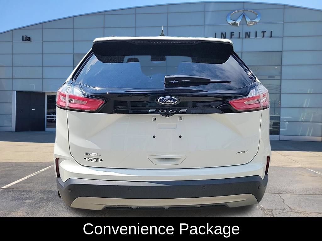 Used 2022 Ford Edge SEL w/ Convenience Package AWD/4WD image 4