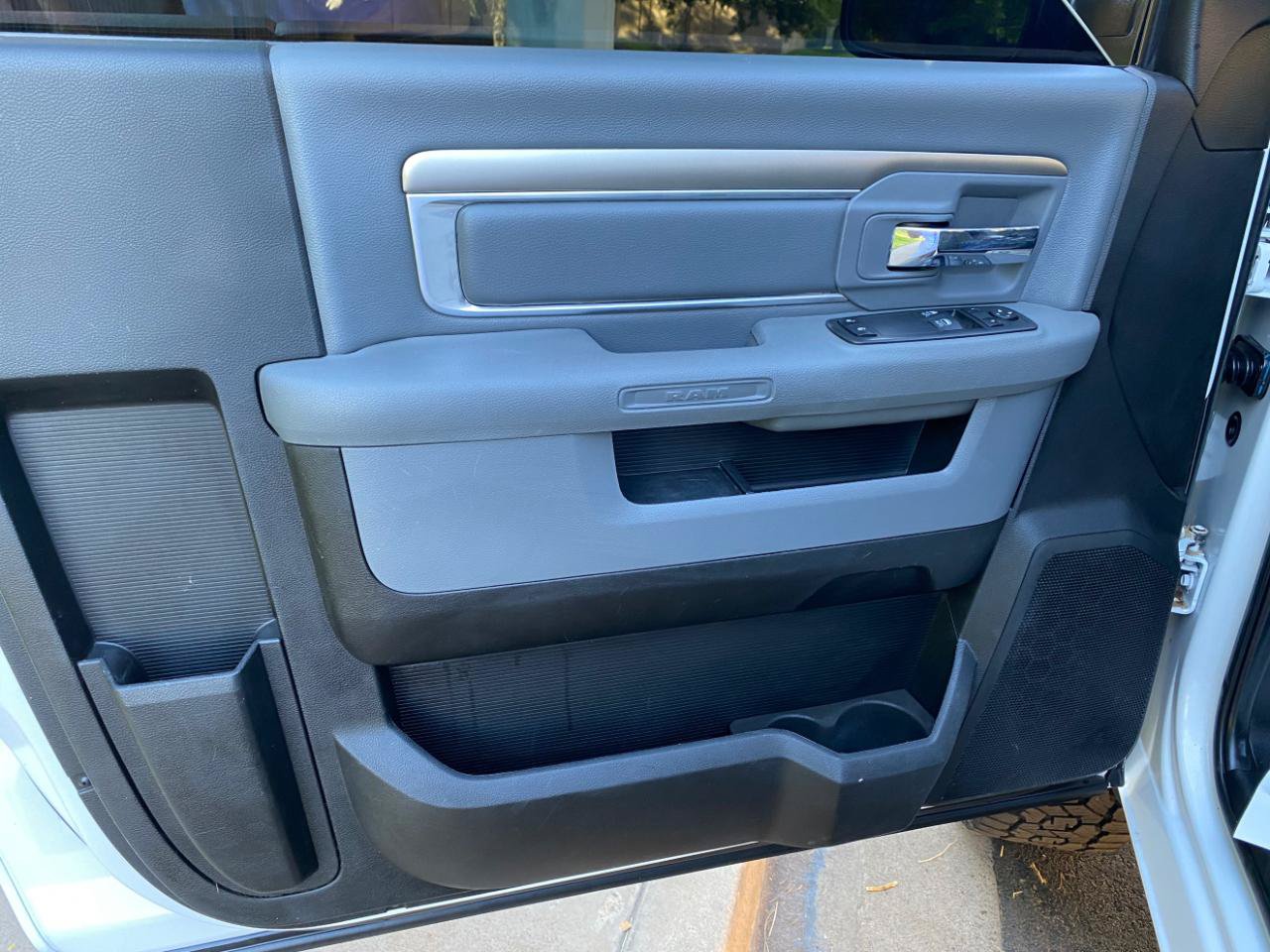 Used 2019 RAM 1500 Express w/ Express Value Package RWD image 21