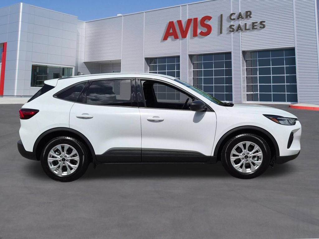 Used 2025 Ford Escape Active FWD image 5
