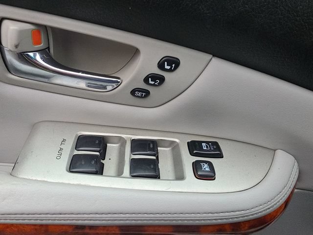 Used 2006 Lexus RX 330 AWD w/ Premium Plus Pkg image 18
