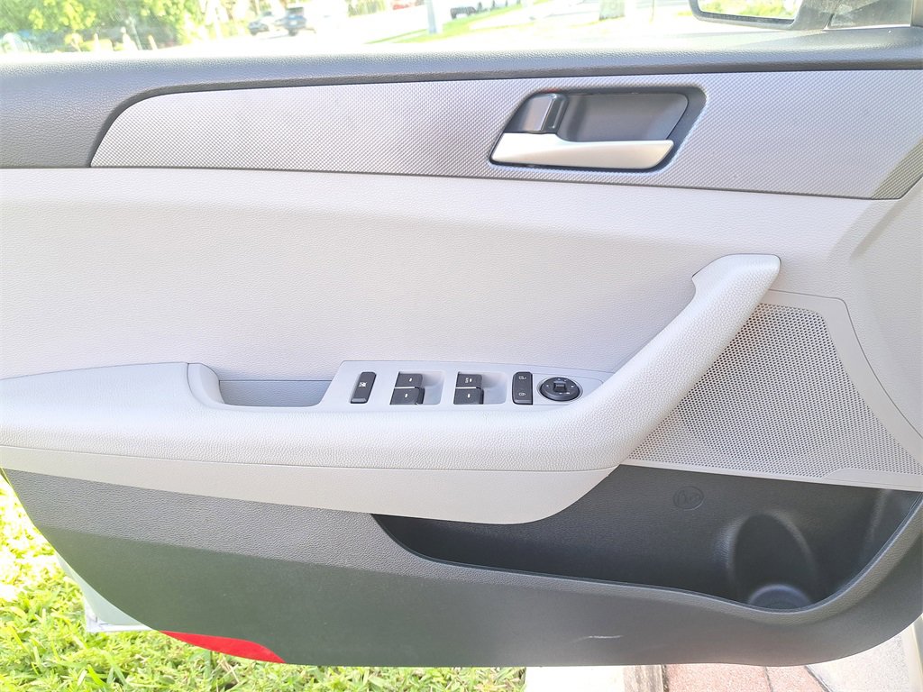 Used 2018 Hyundai Sonata SE image 20
