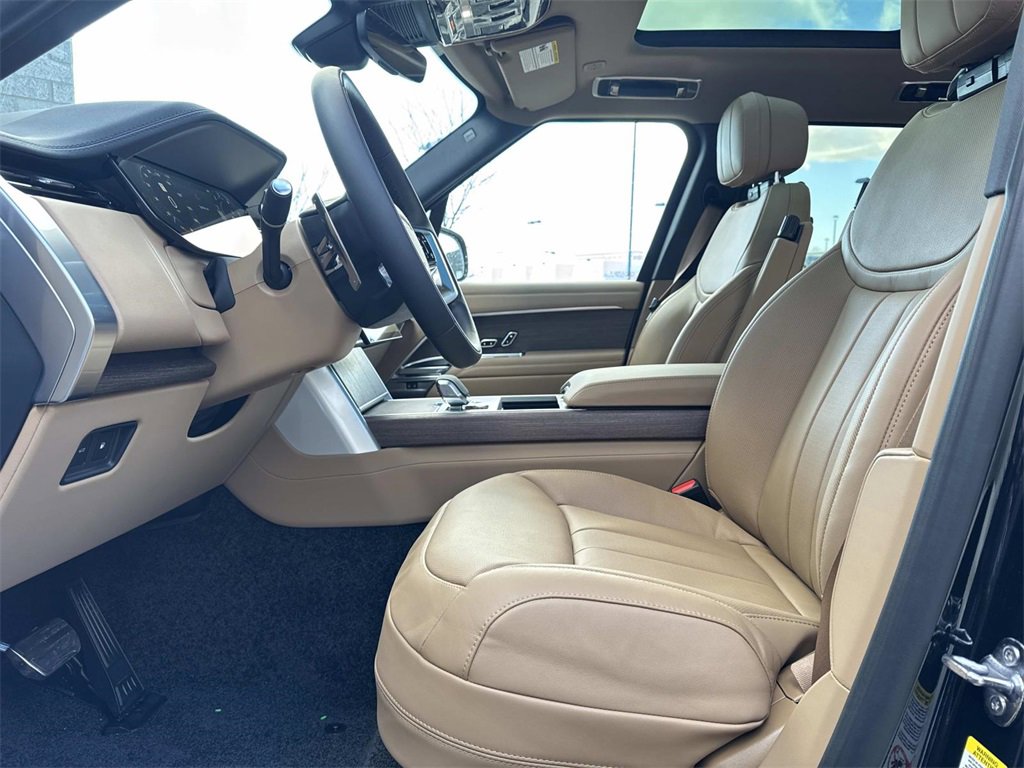 New 2026 Land Rover Range Rover SE image 20