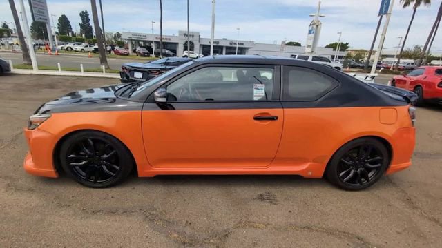Used 2015 Scion tC image 5