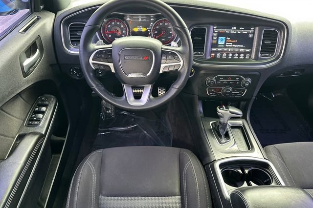 Used 2018 Dodge Charger SXT Plus w/ Performance Handling Group RWD image 16