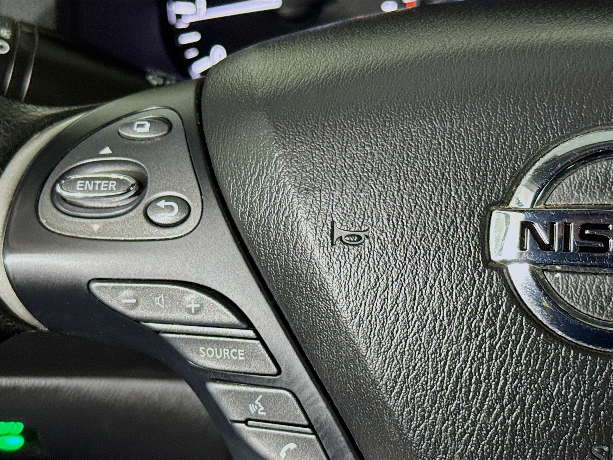 Used 2019 Nissan Pathfinder S AWD/4WD image 13