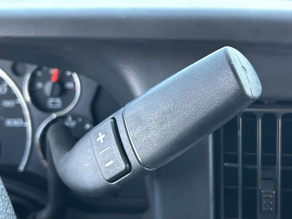 New 2025 GMC Savana 3500 Work Van w/ Power Convenience Package image 15