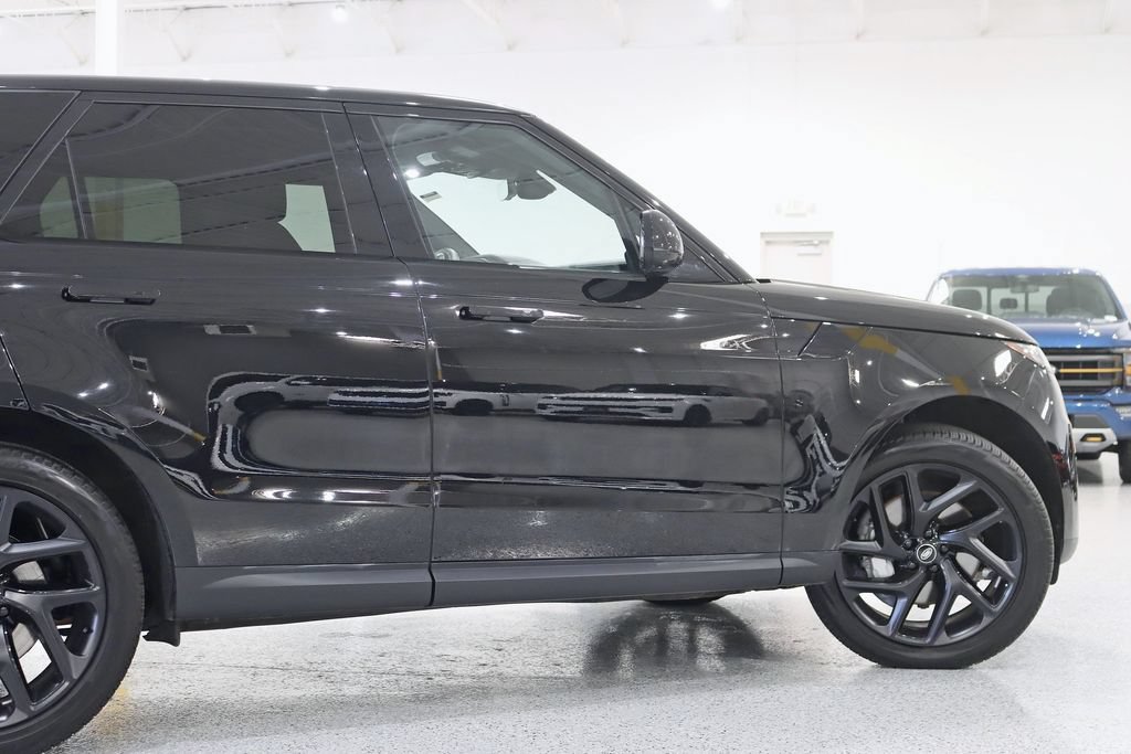 Used 2023 Land Rover Range Rover Sport SE AWD/4WD image 11