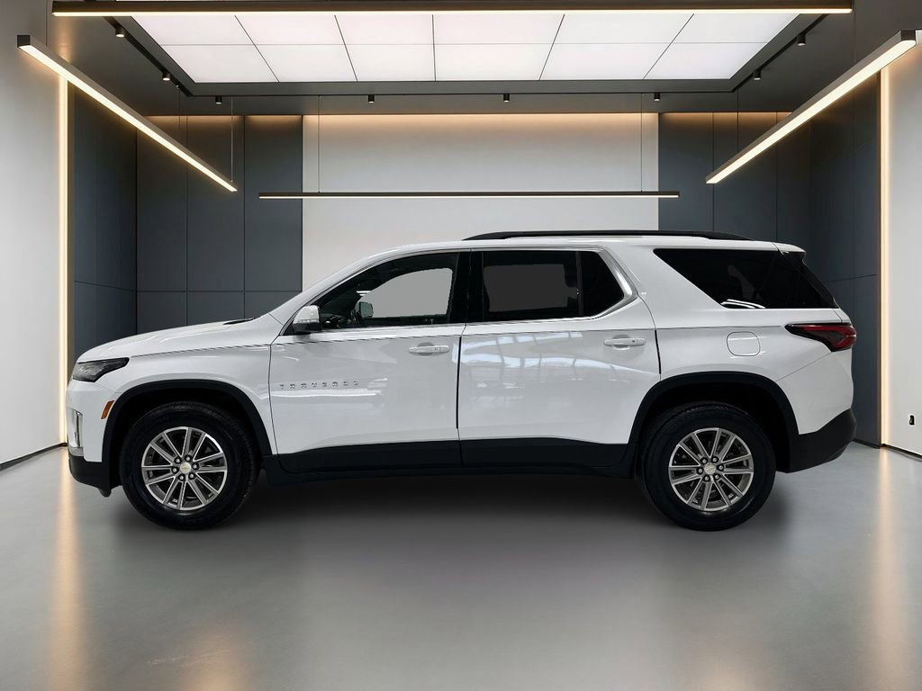 Used 2022 Chevrolet Traverse LT w/ LPO, Floor Liner Package AWD/4WD image 2