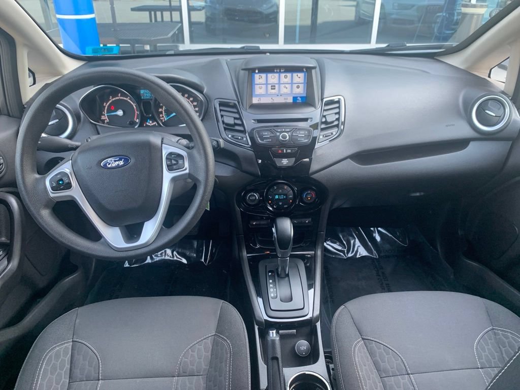 Used 2018 Ford Fiesta SE w/ Equipment Group 201A FWD image 7