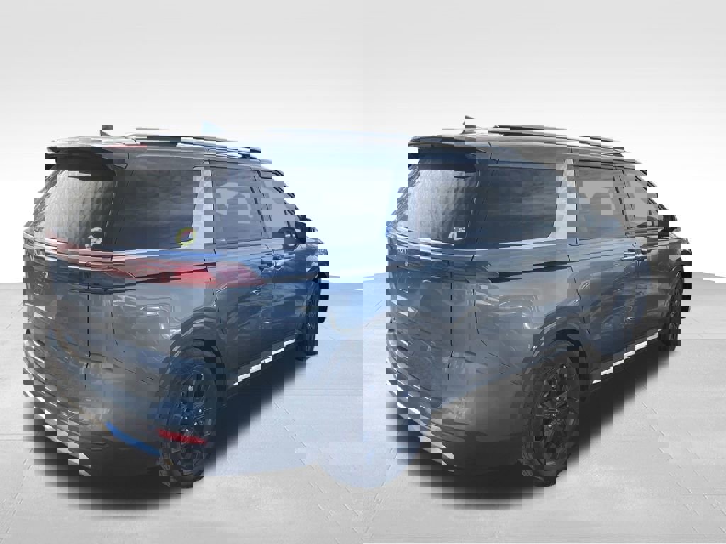 Certified 2022 Kia Carnival SX Prestige image 2