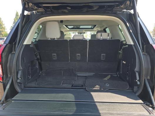 Certified 2025 Ford Expedition Active AWD/4WD image 18