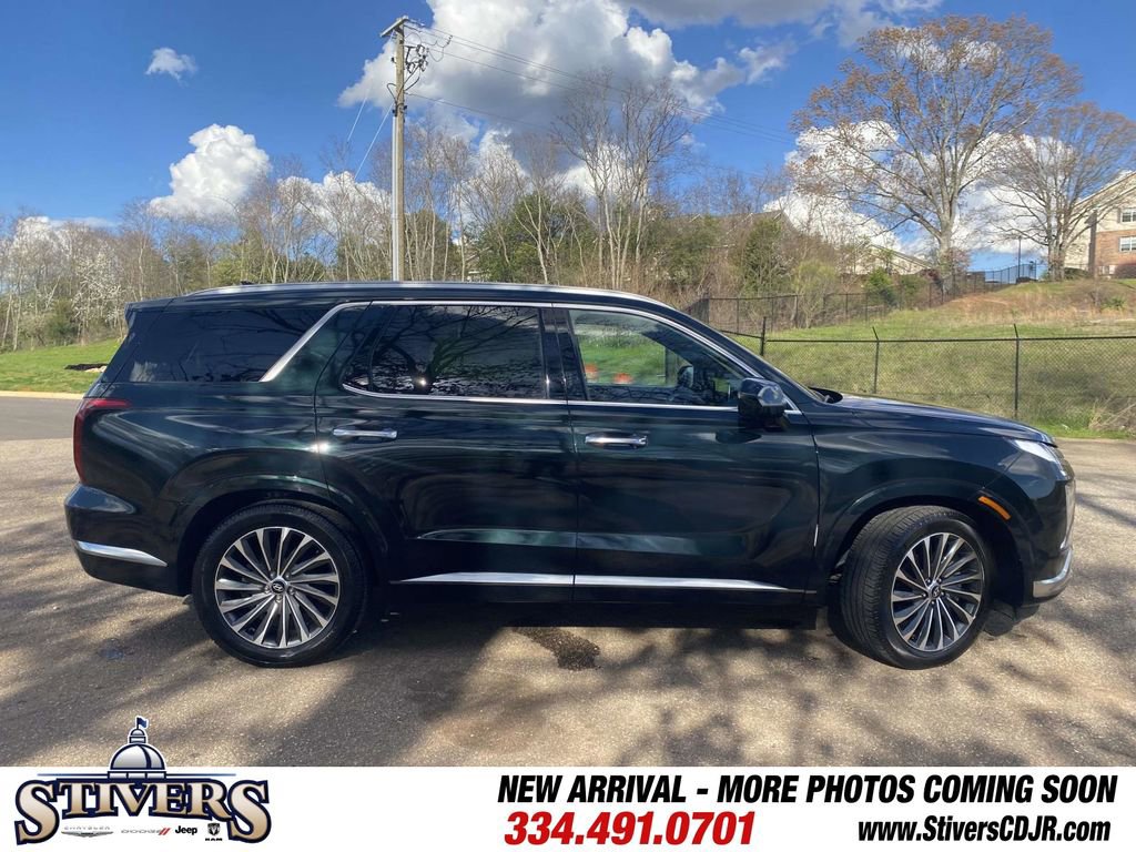Used 2023 Hyundai Palisade Calligraphy image 43