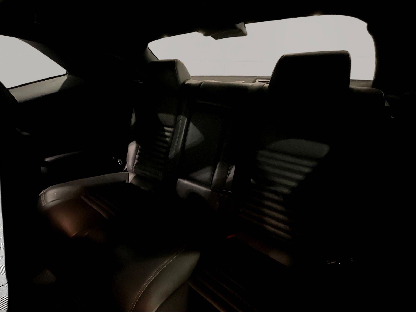 Used 2010 Dodge Challenger R/T RWD image 17