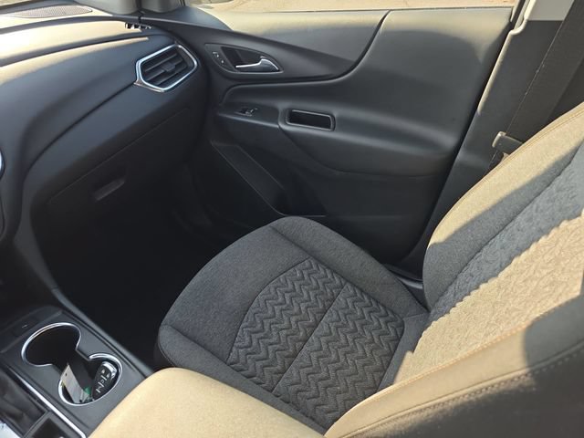 Certified 2024 Chevrolet Equinox LT w/ LPO, Floor Liner Package FWD image 11