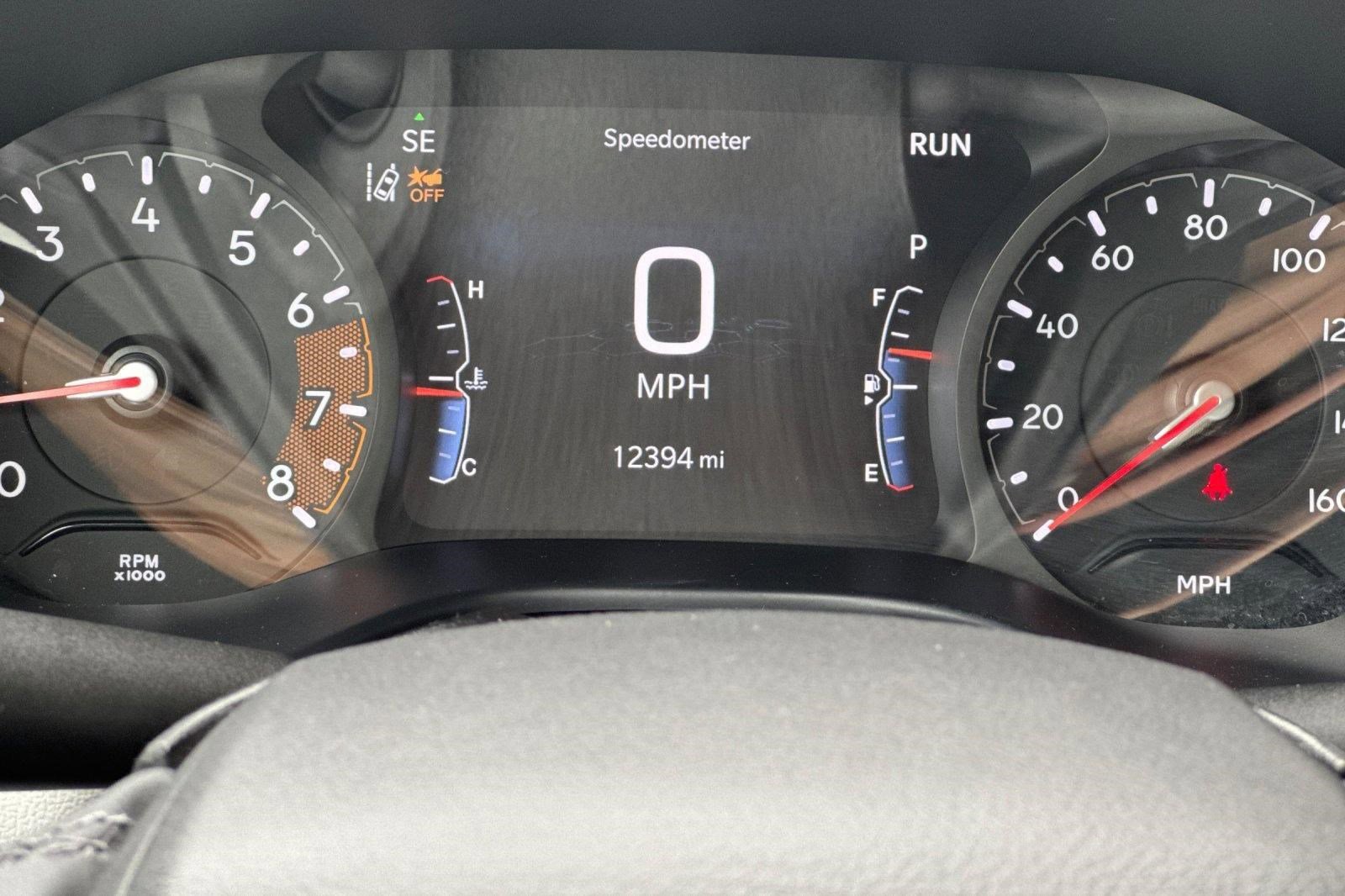 Used 2025 Jeep Compass Limited image 33