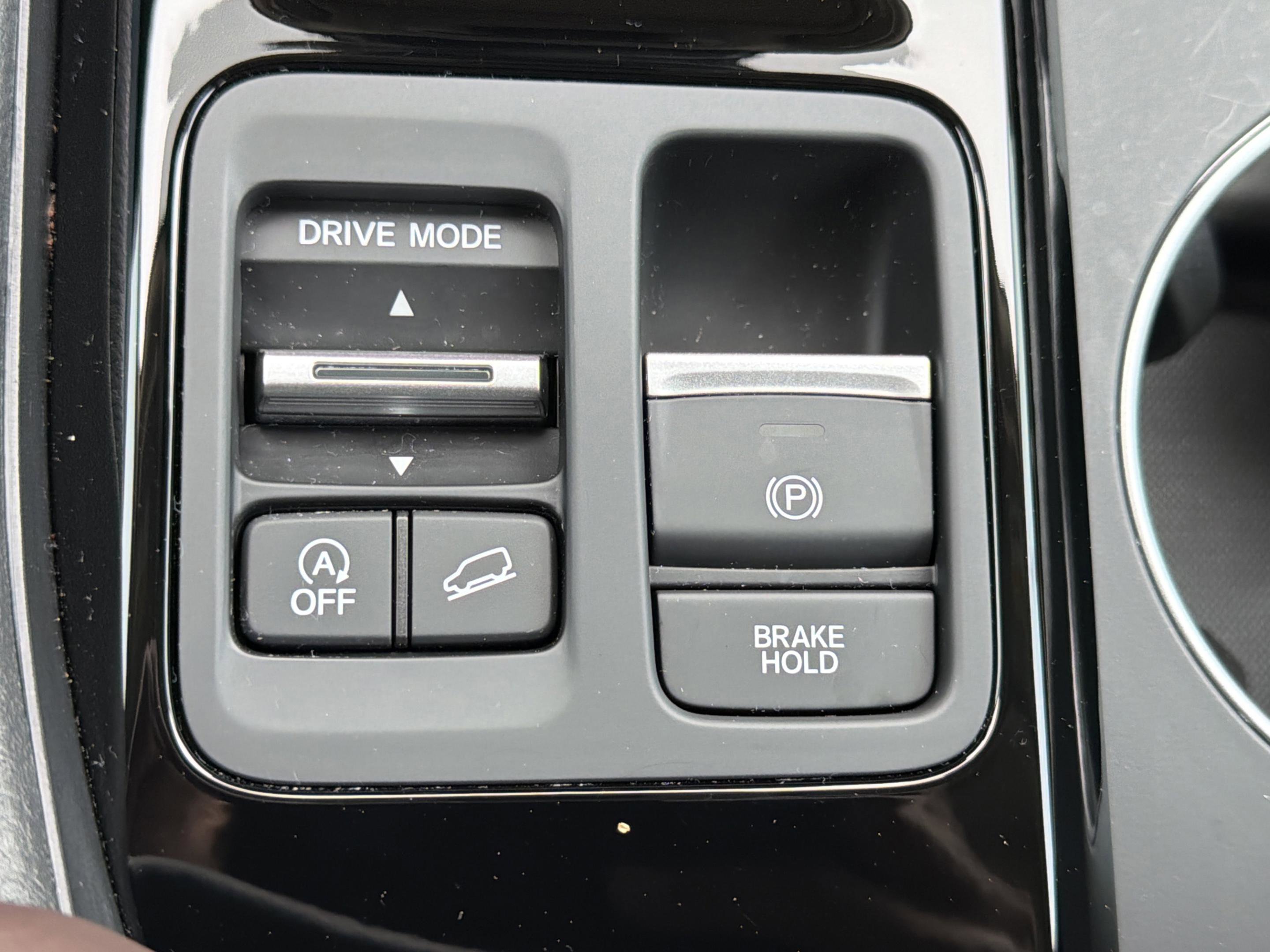 Certified 2024 Honda Pilot Elite image 16