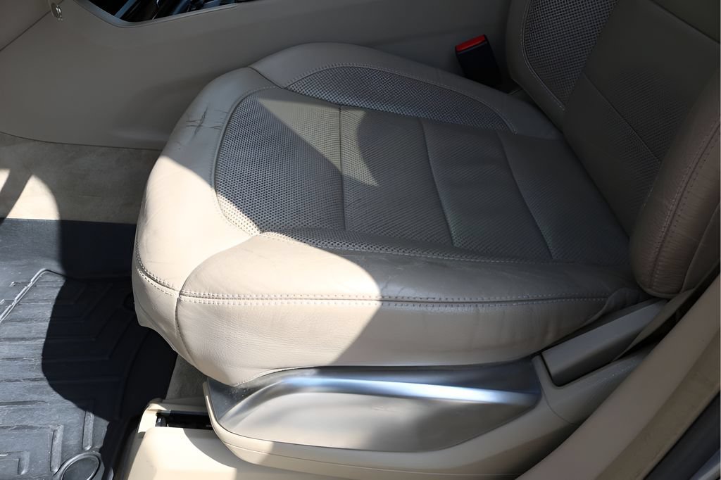 Used 2014 Mercedes-Benz GL 550 4MATIC image 14