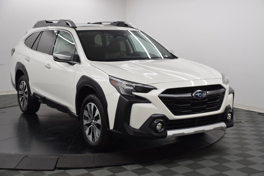 Used 2023 Subaru Outback Touring XT image 4