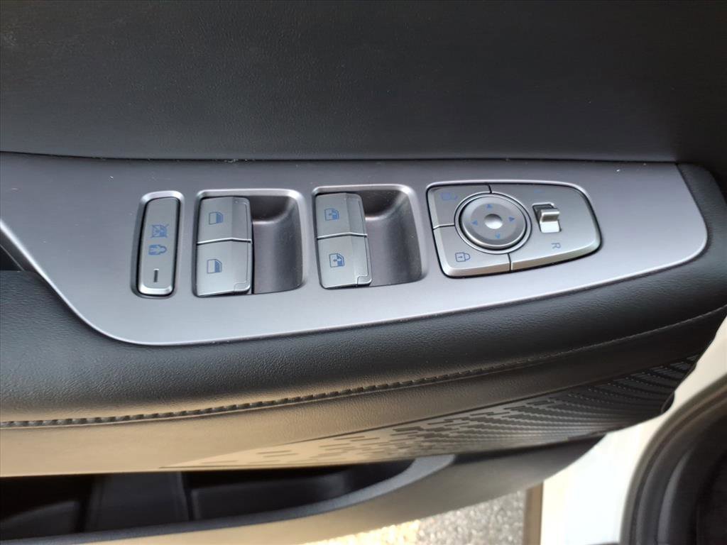 Used 2024 Hyundai Palisade Limited image 25