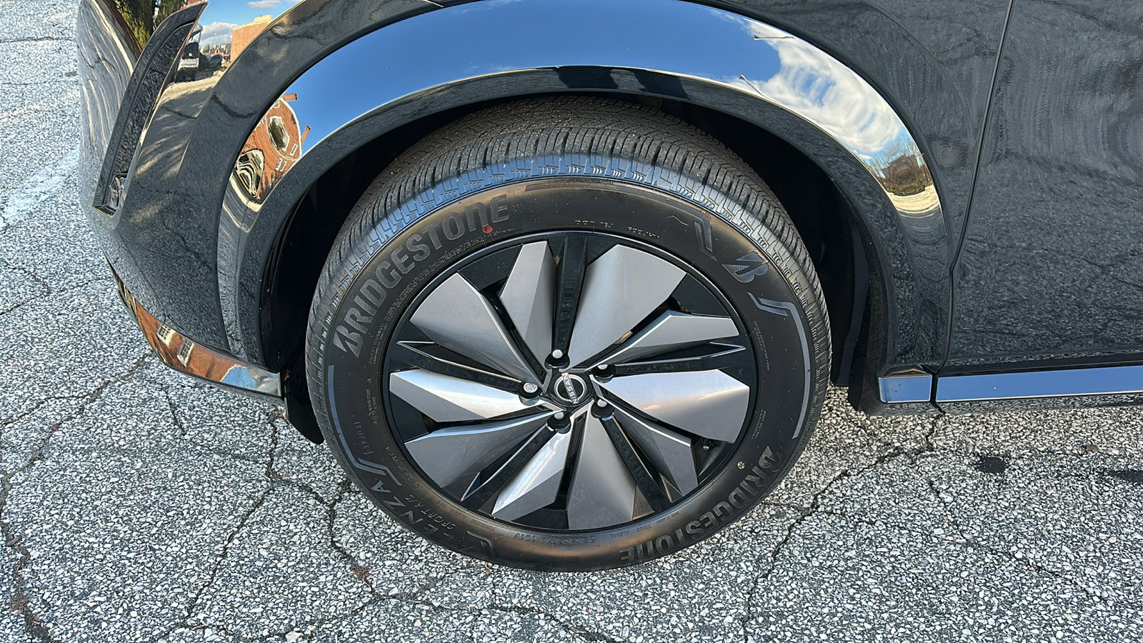 Certified 2024 Nissan Ariya AWD image 8