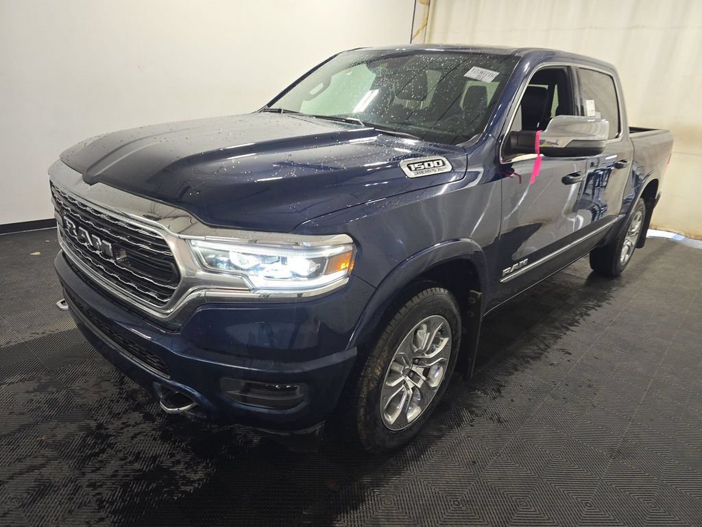 Used 2023 RAM 1500 Limited w/ Body-Colour Bumper Group AWD/4WD image 2
