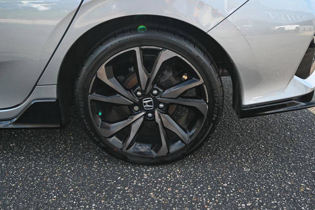Used 2018 Honda Civic Sport image 13