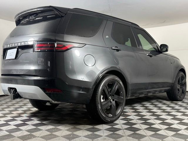 New 2026 Land Rover Discovery Limited Edition image 8