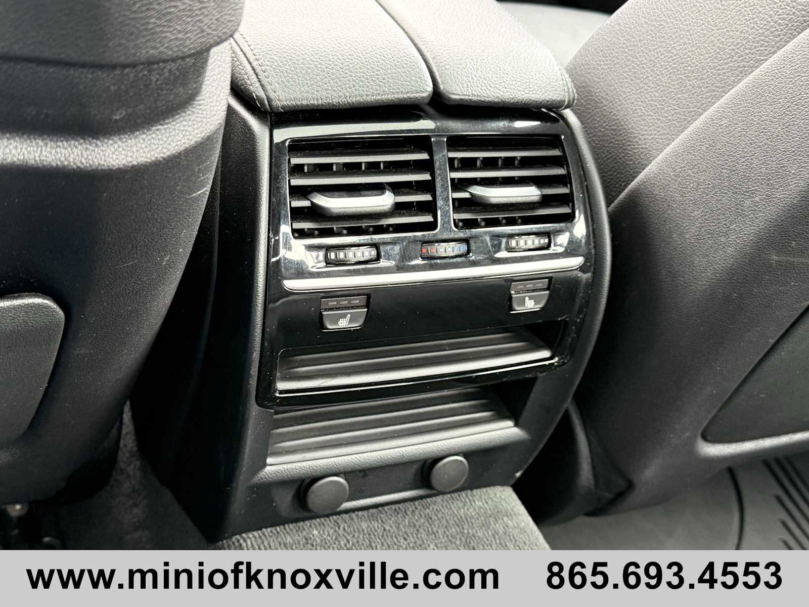 Used 2019 BMW 530i xDrive w/ Premium Package image 31