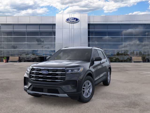 New 2026 Ford Explorer Active RWD image 2