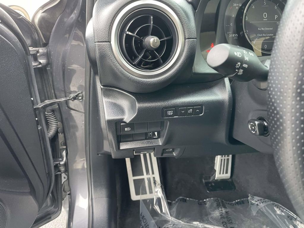 Used 2022 Lexus IS 350 F Sport w/ Navigation Package image 32