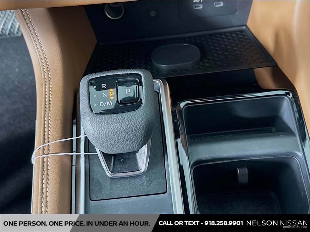 New 2026 Nissan Pathfinder Platinum image 16