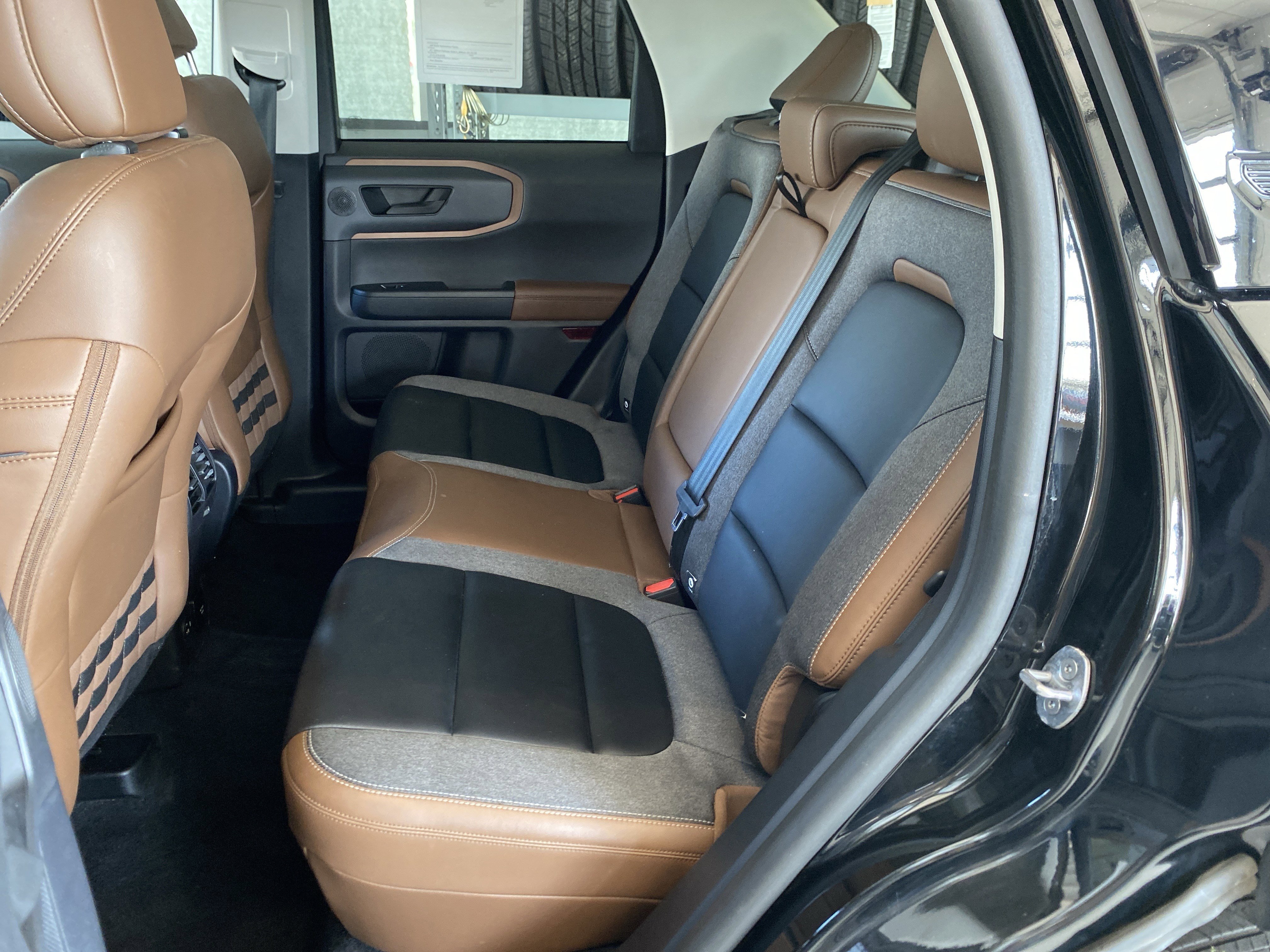 Used 2024 Ford Bronco Sport Outer Banks w/ Tech Package image 22